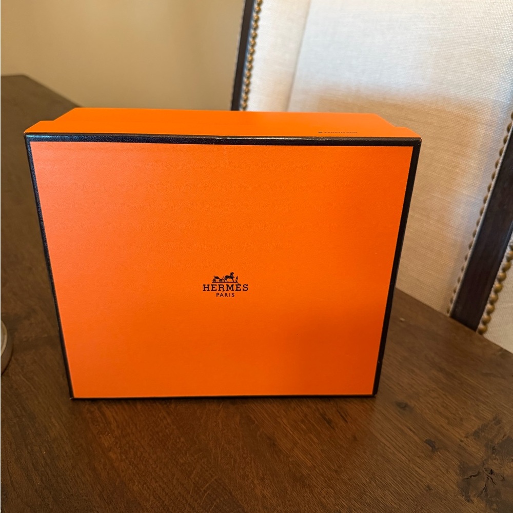 Hermès Orange Gift Box - Signature Orange with Black Trim
